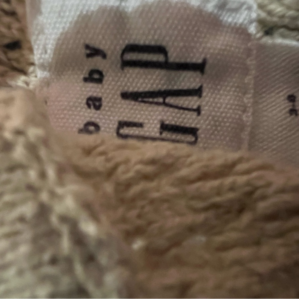 GAP Cream Knit Ruffle romper - Picture 2 of 2